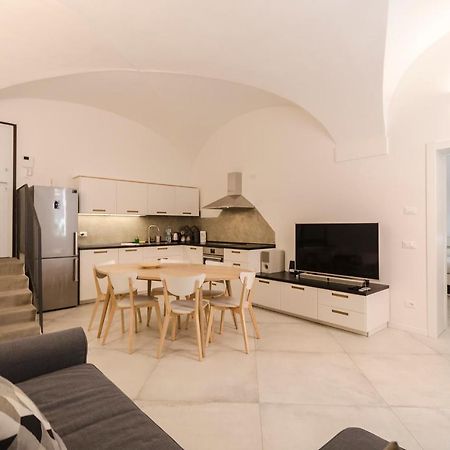 Cartoleria Suite: Spazioso, Moderno E Centrale Bologne Extérieur photo