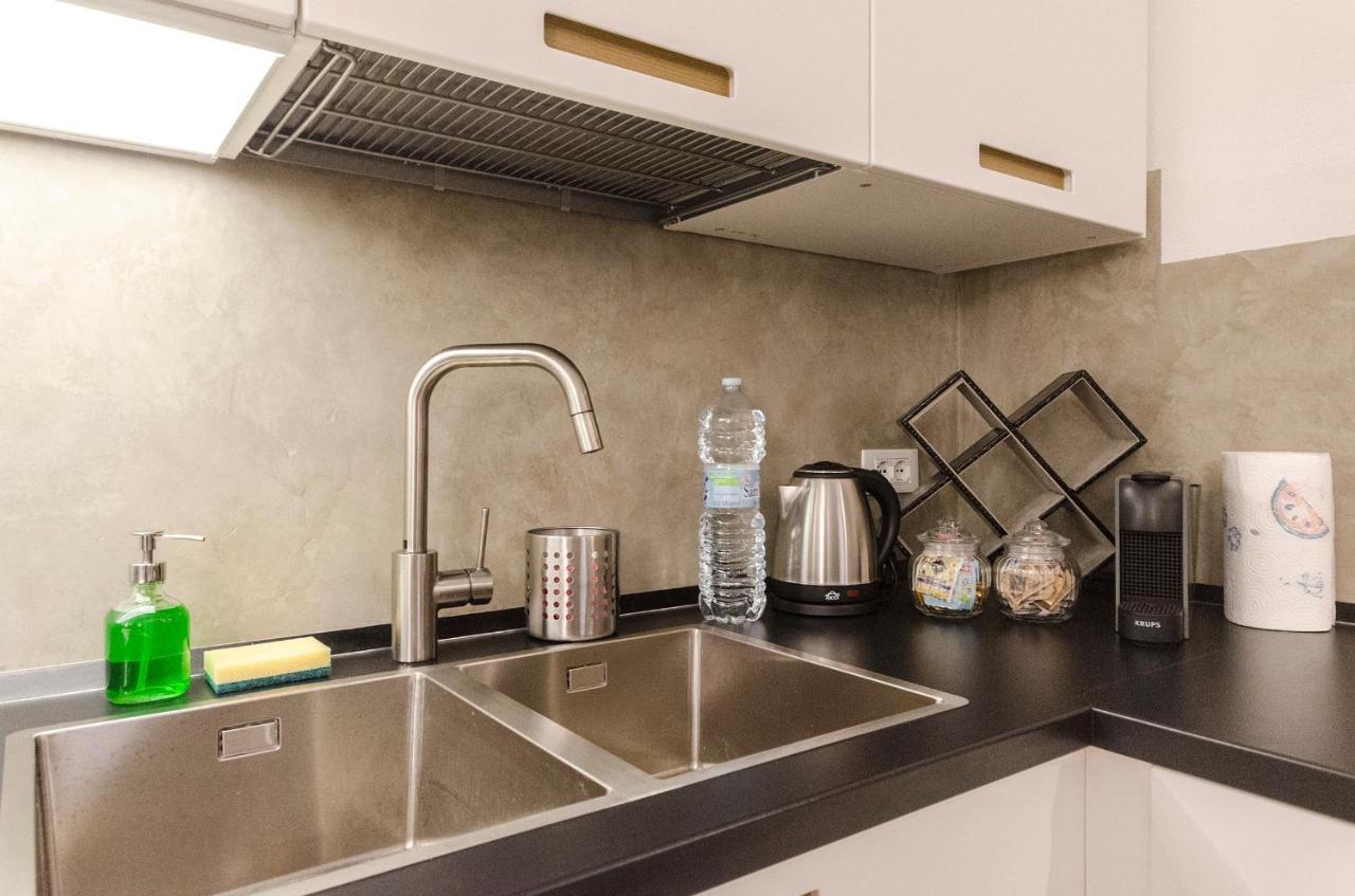 Cartoleria Suite: Spazioso, Moderno E Centrale Bologne Extérieur photo